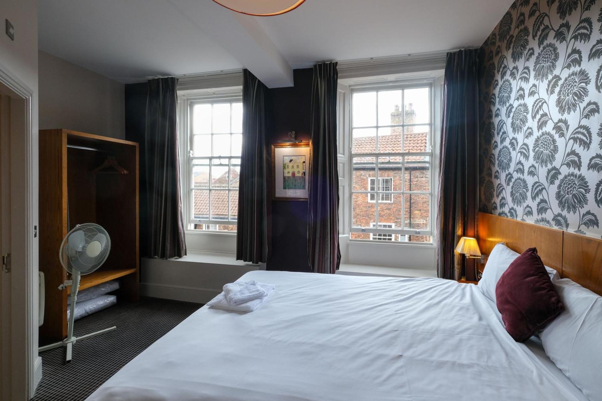 The Unicorn Hotel Wetherspoon Ripon Luaran gambar